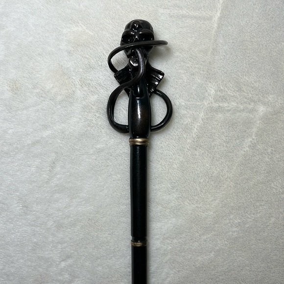 Harry Potter “Death Eater” wand - Picture 2 of 6